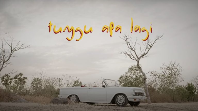 Lirik Lagu Tunggu Aku Cinta Emma Subakti